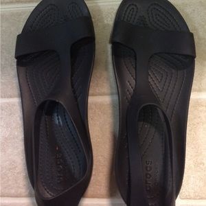 Crocs sandals 9